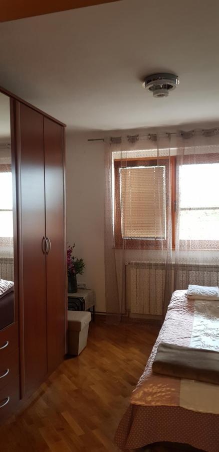 Apartman Sa Garazom I Internetom سراييفو المظهر الخارجي الصورة